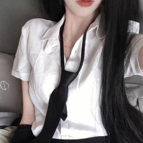 碧海娇娃