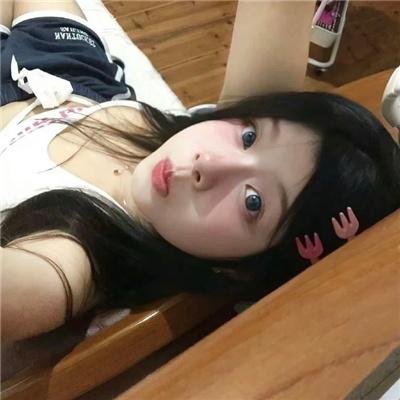 栅栏外